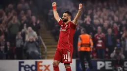 محمد صلاح في مباراة مع فريق ليفربول