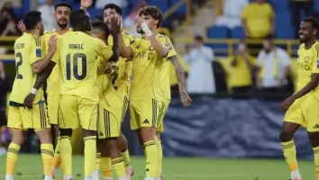 جانب من مباراة الاتفاق ضد الشباب السابقة