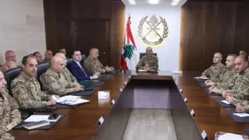 قائد الجيش العماد رودولف هيكل يعقد اجتماعًا استثنائيًّا بحضور قادة الوحدات والأفواج العملانية