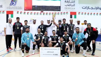 تتويج فريق شرطة الشارقة ببطولة كرة الصالات